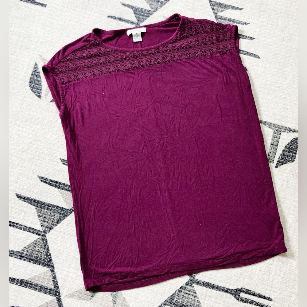 Liz Claiborne Crochet Shirt, M